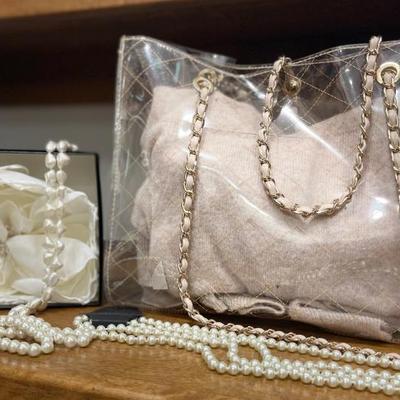 Sale Photo Thumbnail #332