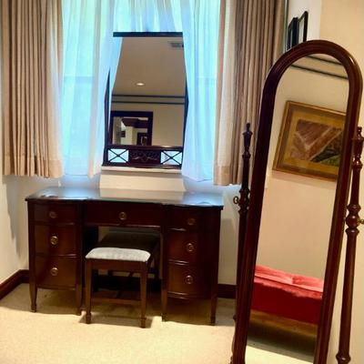 Sale Photo Thumbnail #432
