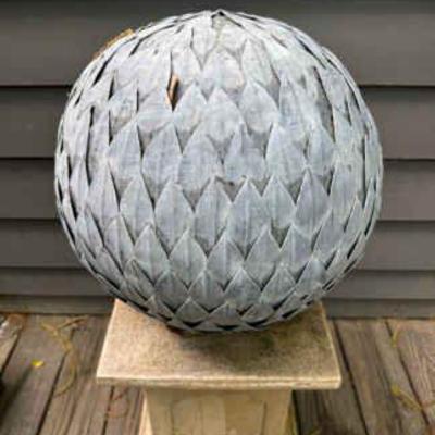 Metal leaf ball 1