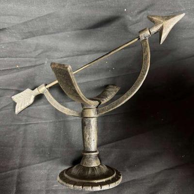 Bow arrow