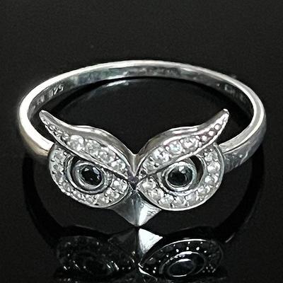Sterling Silver 925 2 Blue Sapphire 26 Diamond Owl Ring