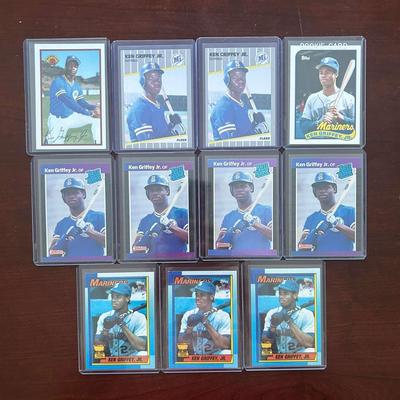 Ken Griffey Jr. Rookie Card Lot
