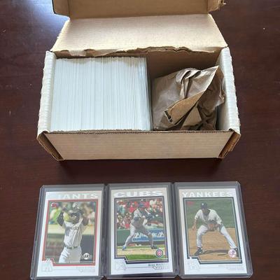 2004 Topps Traded Complete Set 1-220. Barry Bonds and More.