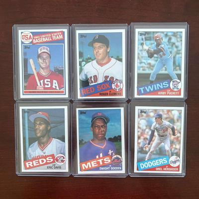1985 Topps Baseball Complete Set. Mark McGwire, Roger Clemens, Kirby Puckett Rookies
