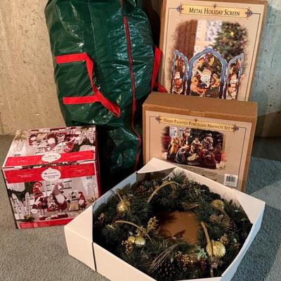 Christmas Group #1 With Pre-Lit Tree, Wreath, And Boxed Decor W/ Grandeur Noel