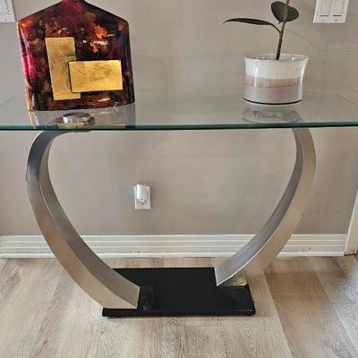 Roxo Satin / Plated & Black, Glass Top Sofa / Occasional Table.