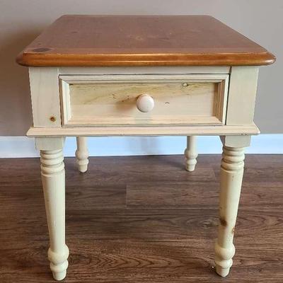 Broyhill Side Table 