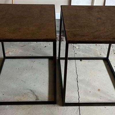 Pair of Hammary Furniture Nightstands/Side Tables