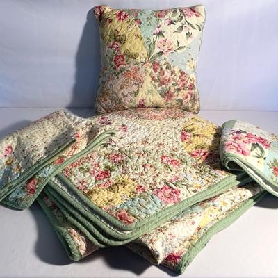 Full Size Quilted Bedspread With Two Standard Shams And Accent Pillow