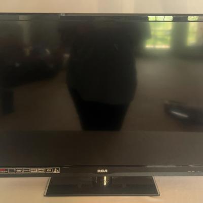 RCA 29” LED LCD HDTV DVD Combo