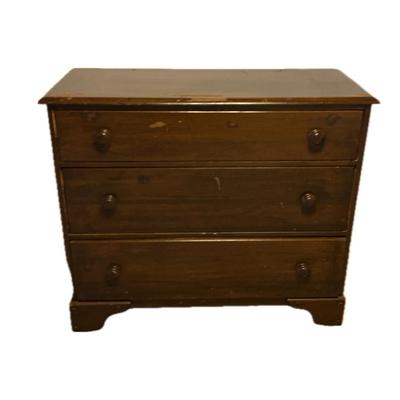 Wood 3 Drawer Dresser 