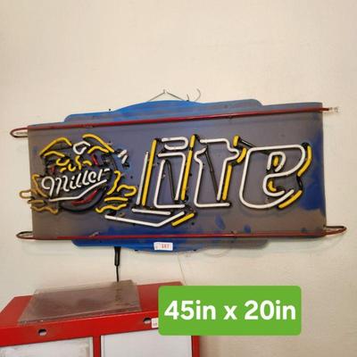 Sale Photo Thumbnail #402