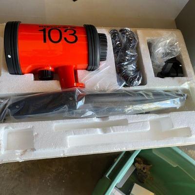 underwater flood light
