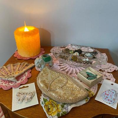 Sale Photo Thumbnail #194