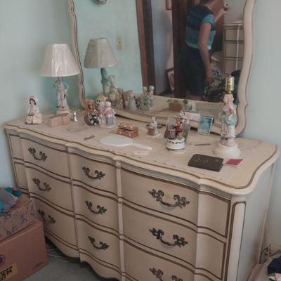 Sale Photo Thumbnail #33