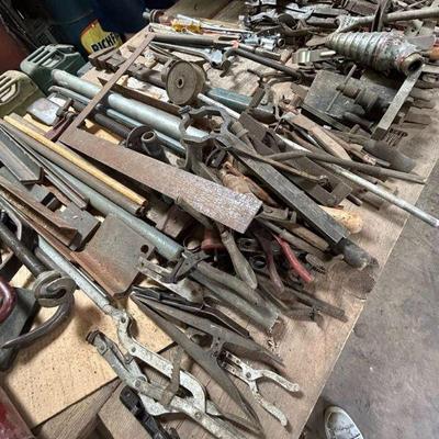 SO MANY TOOLS