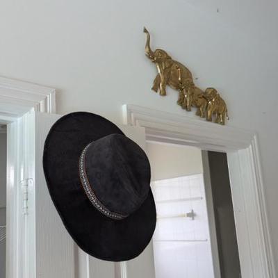 Sale Photo Thumbnail #283