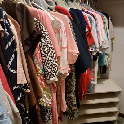 Ladies' Clothing Size XL