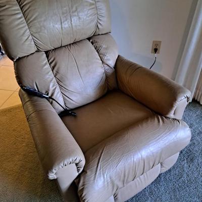 Electric Rocker Recliner