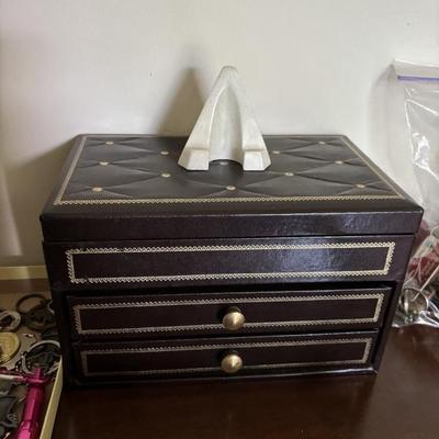 Sale Photo Thumbnail #28