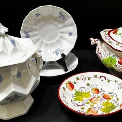 Tea Set Pieces Including Staffordshire Pearlware