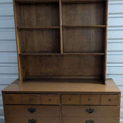 Vintage Ethan Allen Dresser w/ Removable Hutch