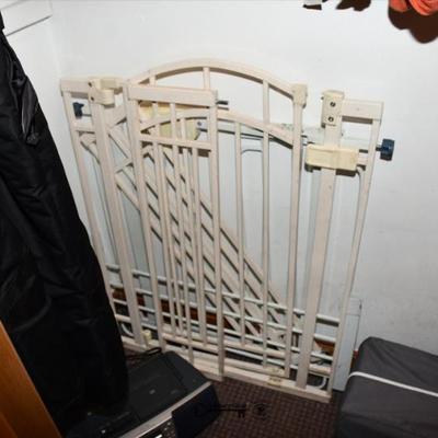 327 bedroom b