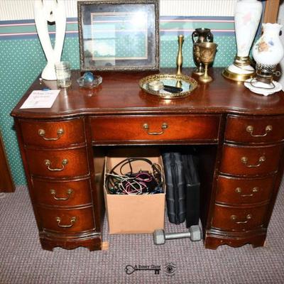 Sale Photo Thumbnail #29: 016 some highlights willow springs estate sale