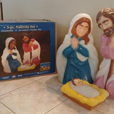 General Foam Plastics Corp. 3-pc. Nativity Set