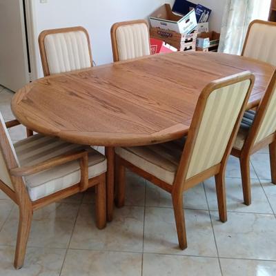 Dining Table And Chairs 