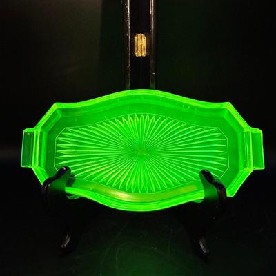 Tiffin Glass Uranium Glass Vanity Tray – Sunburst Base with Tab Handles
