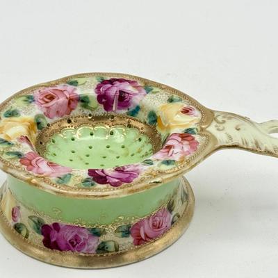 Antique Silesia Porcelain Tea Strainer – Hand-Painted Roses & Gold Moriage