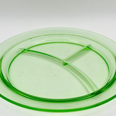 (4) Vintage Green Depression Glass Divided Grill Plate, c. 1930s
