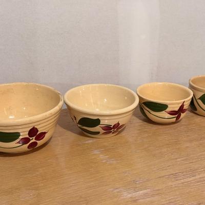(4) Watt Pottery Starflower Bowls