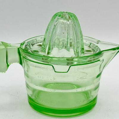 U.S. Glass Co. Slick Handle Graduated Measuring Cup & Reamer-Marked #1