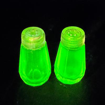 Small Uranium Glass Salt & Pepper Shakers 