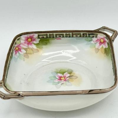 Hand-Painted Nippon Porcelain Bowl – Floral Motif with Geometric Border