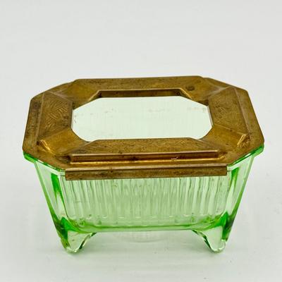 Chase “Slide Top” Ash Tray