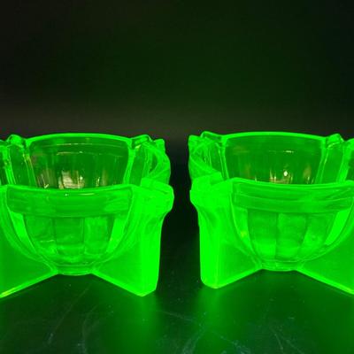 (2) Art Deco Hocking Uranium Glass Ashtrays Block Optic