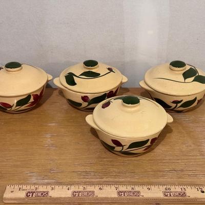 (4) Watt Pottery Casserole Dishes with Lids