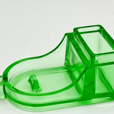 Hazel-Atlas Uranium Glass Pipe Rest with Match Holder – Marked