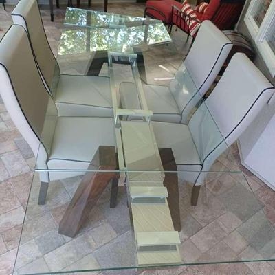 Large Adjustable Glass Top Dining Table With Leather-Like Parson Chairs 