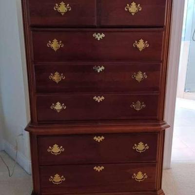 American Craftsman Collection- 6 Drawer Chest Of Drawers 