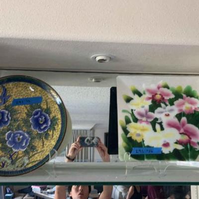 AWT291- Misc Decorative Plates