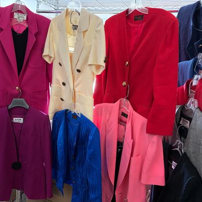 AWT167 Vintage Ladies Suits And Blazers