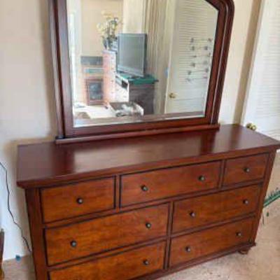 AWT217 Aspenhome Dresser with Mirror