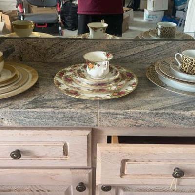AWT269 3 5-piece Fine China Sets