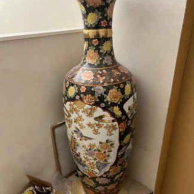 AWT214 Large Japanese Floor Vase