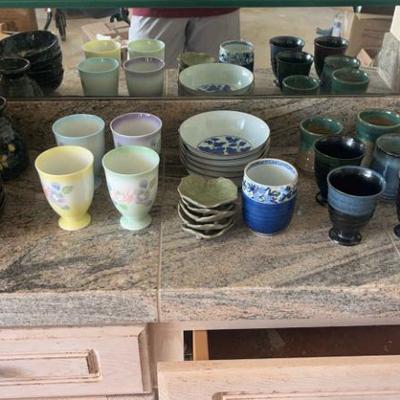 AWT312 Assorted Tea Cups + Bowls