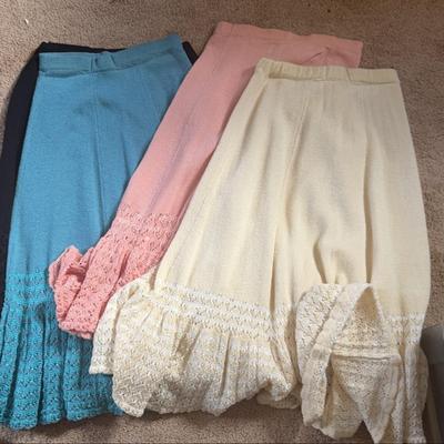 AWT038  Four Vintage Knit Skirts